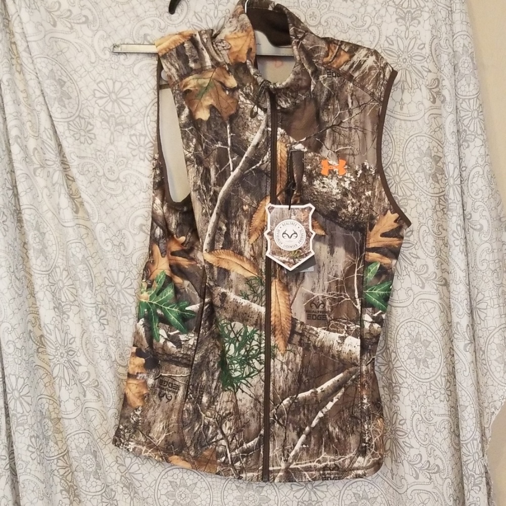 Under armour camo vest
